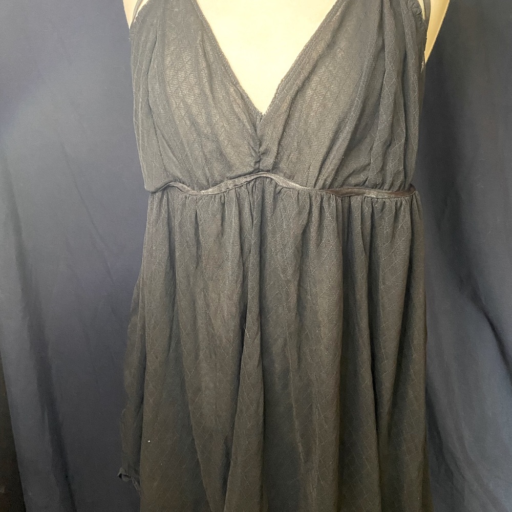 Torrid Size 4 2-layer semi sheer black babydoll nightie
